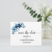 elegante stoffige blauwe waterverf bloemboeket aankondigingskaart (Staand voorkant)