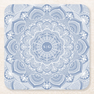 Elegante stoffige blauwe witte kanten mandala klas kartonnen onderzetters