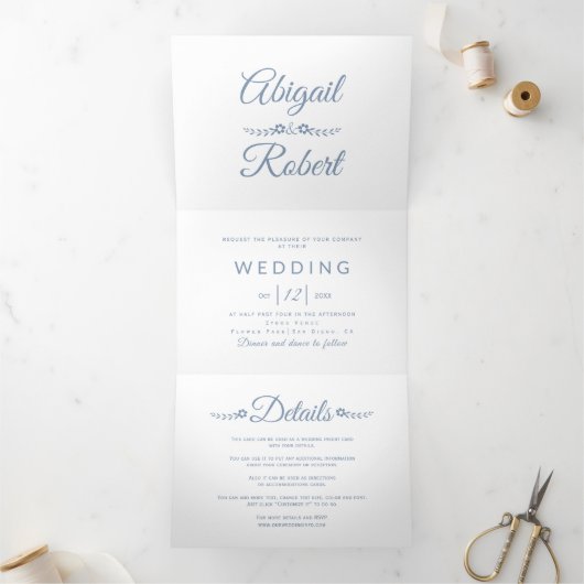 Elegante stoffige blauwe, witte typografie foto br drieluik uitnodiging (Binnen)