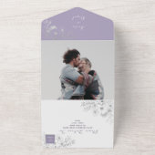 Elegante stoffige Paarse bruiloft All In One Uitnodiging (Buitenkant)