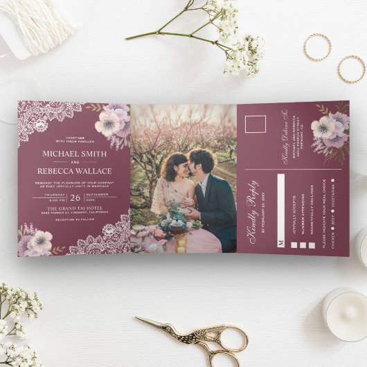 Elegante stoffige roze bloemenkant trouwfoto drieluik uitnodiging