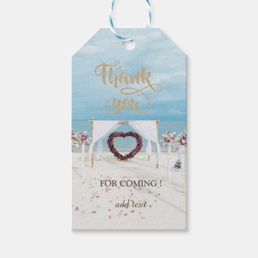 Elegante Strand Bruiloft Bloemrijke Priëel Dank Cadeaulabel (Voorkant)