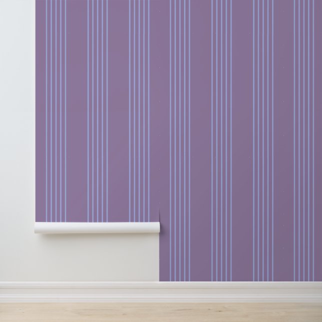 Elegante strepen in zacht blauw en violet behang (Applicatie)