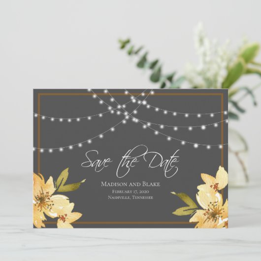 Elegante String Lights Floral Sla de datum op Save The Date (Staand voorkant)