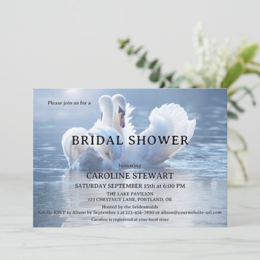 Elegante Swan Lake bruids douche uitnodiging (Staand voorkant)