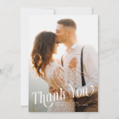 Elegante Swirly Typography Trouwfoto Bedankkaart (Voorkant)