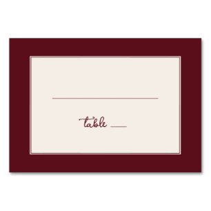Elegante Tafelopdracht in Maroon Minimalist Stil Kaart