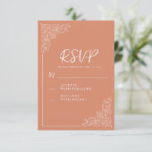 Elegante  Terracotta Cream Wedding RSVP Kaartje (Staand voorkant)
