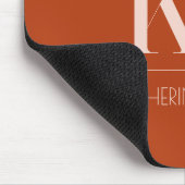 Elegante Terracotta Naam en Monogram Mousepad Muismat (Hoek)
