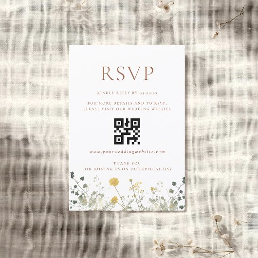 Elegante Terracotta Wildbloem Bruiloft QR code RSV RSVP Kaartje