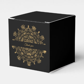 Elegante traditionele mandala voor een luxe trouwf bedankdoosjes