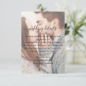 Elegante Transparante Trouwdetailkaart met Foto Kaart (Staand voorkant)
