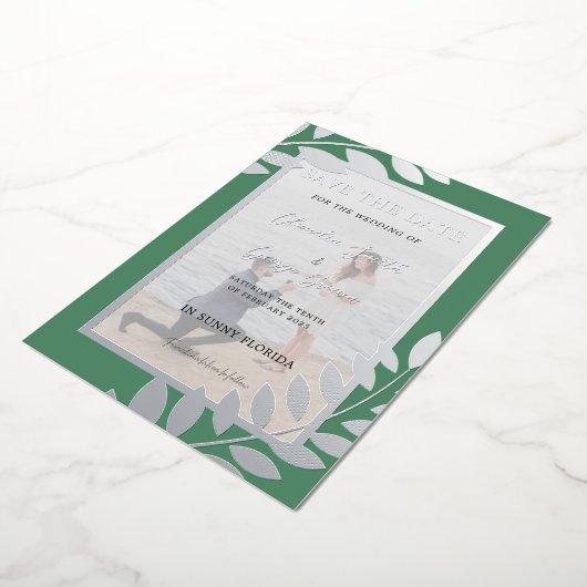 Elegante Tropische Bladeren Foto Save The Date Ech Folie Uitnodiging (Gedraaid)