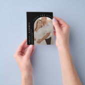Elegante trouwkaart flyer om de datum te reservere (Hand)