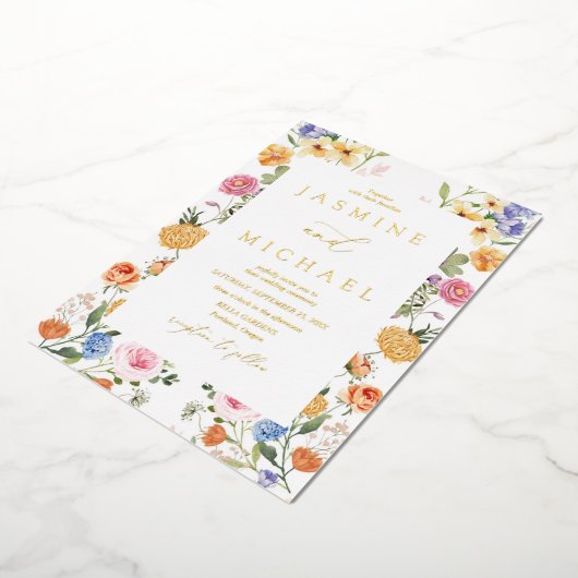 Elegante Tuinbloemen Wildflower Wedding Gold Folie Uitnodiging (Gedraaid)