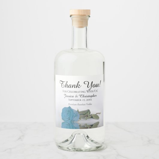 Elegante Turquoise Blauwe Roos Chic Bruiloft Bedan Likeurfles Etiket (Voorkant)