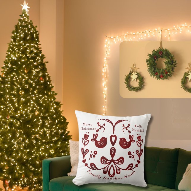 Elegante tweetalige Bourgondische vogels Kerstmis  Kussen (Christmas Bilingual Spanish Feliz Navidad thow pillow, custom & familiy name multilingual Project)