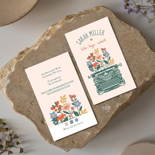 Elegante Typewriter Bloeiende Bloemblogger Visitekaartje
