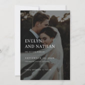 Elegante Typografie Bruiloft Bewaar de datum Foto Kaart (Achterkant)