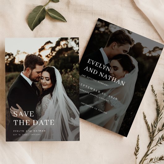 Elegante Typografie Bruiloft Bewaar de datum Foto Kaart