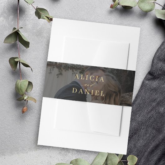 Elegante typografie goud zwart foto bruiloft uitnodigingen wikkel