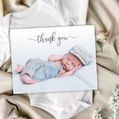 Elegante Typografie Pasgeboren Baby Foto Dank u Bedankkaart
