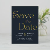 Elegante Typografie Trouwen Save the Date Folie Uitnodiging (Staand Voorkant)