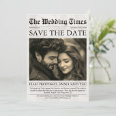 Elegante Unieke Pret Krant Foto Bruiloft Save The Date (Staand voorkant)