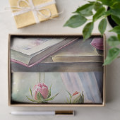 Elegante vaas met roze pioenen op tafel tissuepapier (Geschenk)