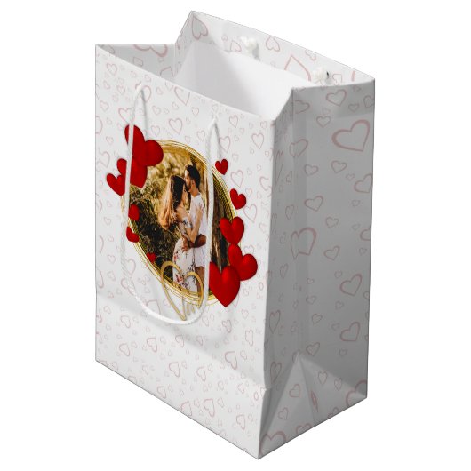 Elegante Valentijnse , Liefde, Jubileum Rood Hart Medium Cadeauzakje (Voorkant Gekanteld)