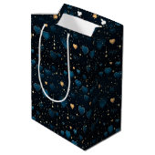 Elegante vallende kosmische harten in blauw en gou medium cadeauzakje (Achterkant Gekanteld)