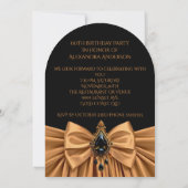 Elegante Verjaardag Caramel Gouden Juweel Bow Zwar Kaart (Achterkant)