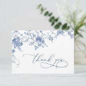 Elegante Victoriaans Blauwe Franse Bloemen Huwelij Bedankkaart (Staand voorkant)
