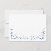 Elegante Victoriaans Floral Dusty Blue Wedding RSVP Kaartje (Achterkant)