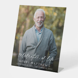 Elegante viering van het leven script foto begrafe reclamebord met voetstuk