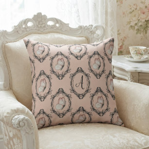 Elegante Vlinder Roze Victoriaanse Damast Monogram Kussen