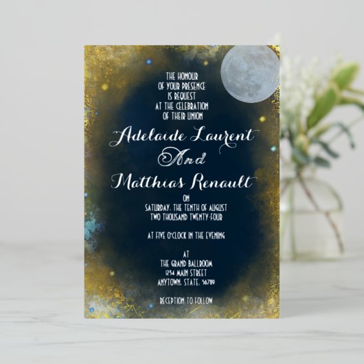 Elegante Volle Maan Hemelse Bruiloft: Blauw & Zilv Folie Uitnodiging (Staand Voorkant)