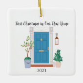 Elegante voordeur eerste Kerstmis in ons nieuwe hu Keramisch Ornament (Voorkant)