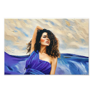 Elegante vrouw in blauwe jurk in Abstract Foto Afdruk