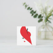 elegante vrouw met rood pet vierkante visitekaartje (Staand voorkant)