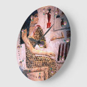 ELEGANTE VROUW, MODE EN ZWARE ZWARE ZWARE EGYPTE GROTE KLOK (Hoek)