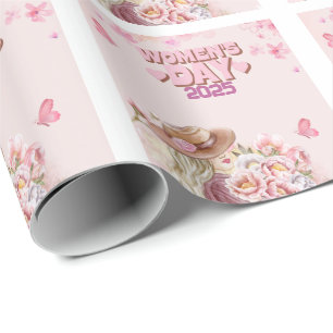 Elegante Vrouwendag 2025 met Roze Bloemen Ontwerp Cadeaupapier