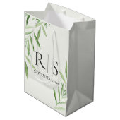 Elegante Watercolor Groene Monogram Beginletters Medium Cadeauzakje (Voorkant Gekanteld)