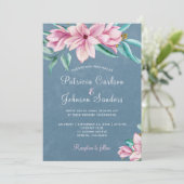 Elegante waterverf bloemenstoffige blauwe bruiloft kaart (Staand voorkant)