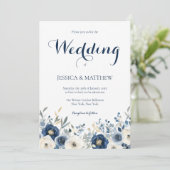 Elegante Waterverf Navy Blue Floral Script Wedding Kaart (Staand voorkant)