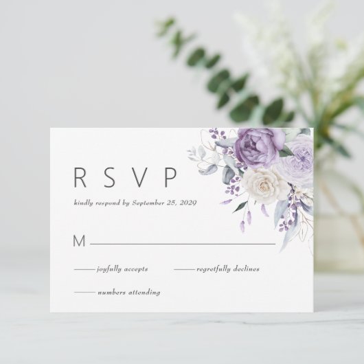 Elegante Waterverf Paarse Bloemen bruiloft RSVP (Staand voorkant)