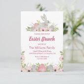 Elegante waterverf paashaas roze bloemenbrunch kaart (Staand voorkant)