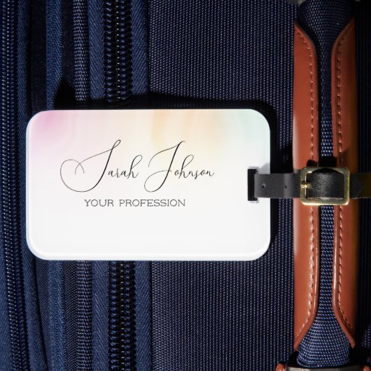 Elegante waterverf pastel monogram naam bagagelabel (Voorkant Insitu 4)