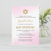 Elegante Waterverf Pastel Roze Gouden Bat Mitswa Kaart (Staand voorkant)