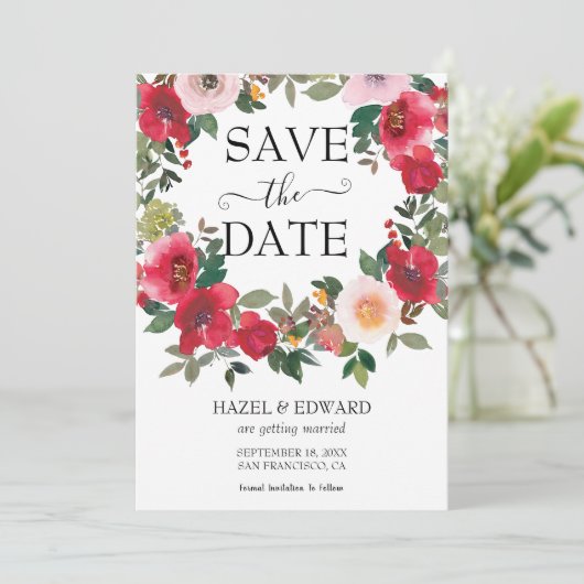Elegante Waterverf Red Rose Floral Save the Date Kaart (Staand voorkant)